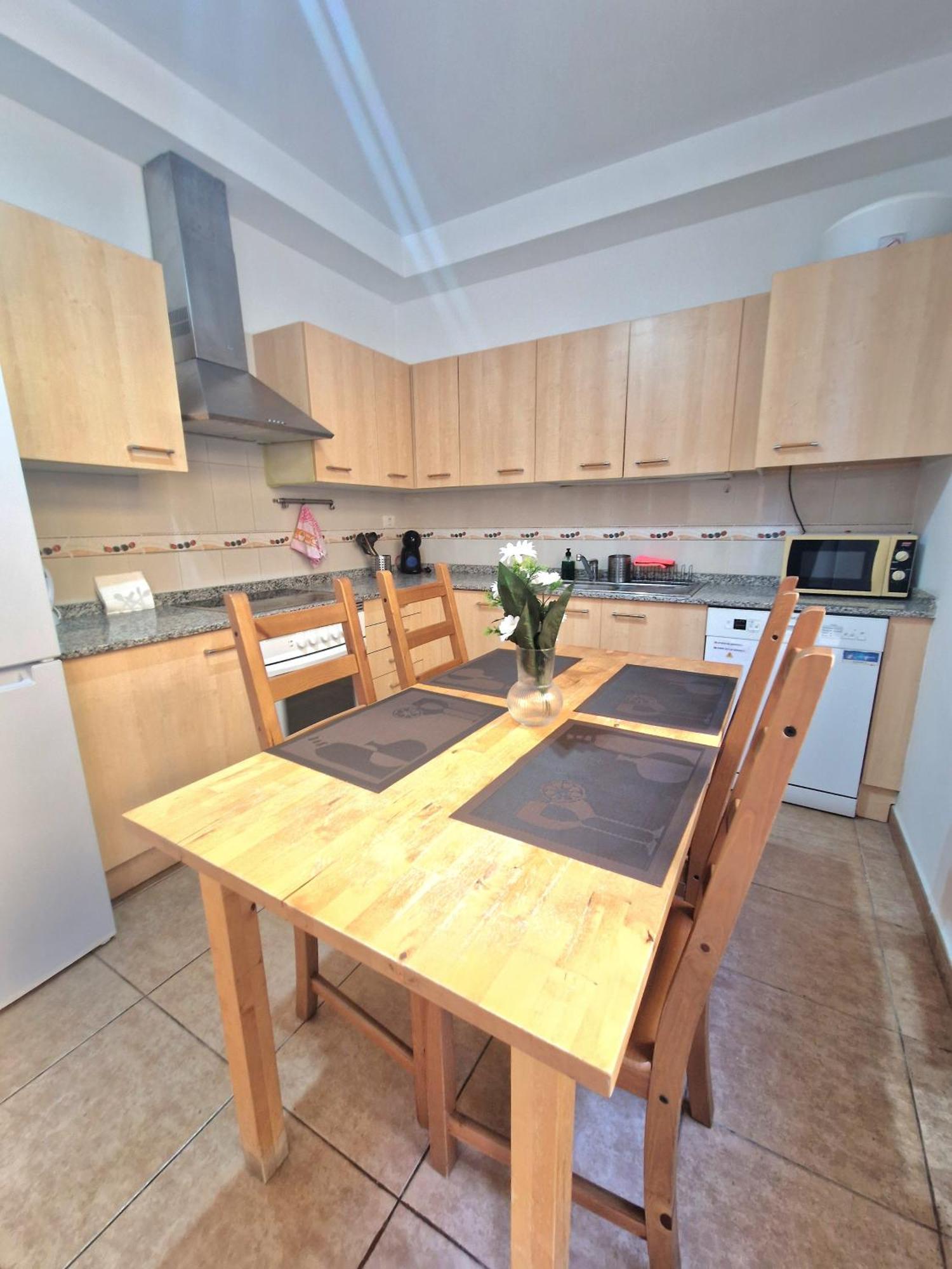 Spacious Independent Chalet Next The Airport - Sea San Isidro  Exterior foto